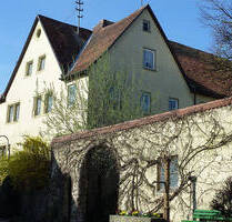 Histor. Wohnhaus mit Nebengebäuden - ehem. landw. Anwesen - Weikersheim Elpersheim