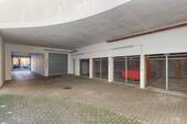 Parkplätze im Gebäude - 