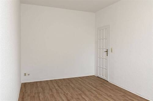 Wohnzimmer - 2 Zimmer Etagenwohnung zur Miete in Stralsund