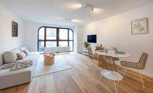 Wohnen-/Essen - 3 Zimmer Etagenwohnung in München
