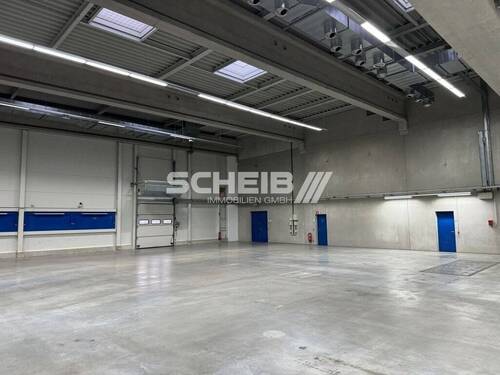 massiver Betonboden - Halle in Crailsheim