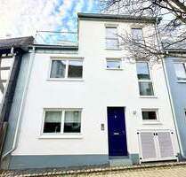 Neubau-Stadthaus in der Hildener Innenstadt - modern, hochwertig & sofort bezugsbereit