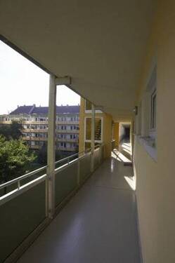 Laubengang - 3 Zimmer Etagenwohnung zur Miete in Nürnberg
