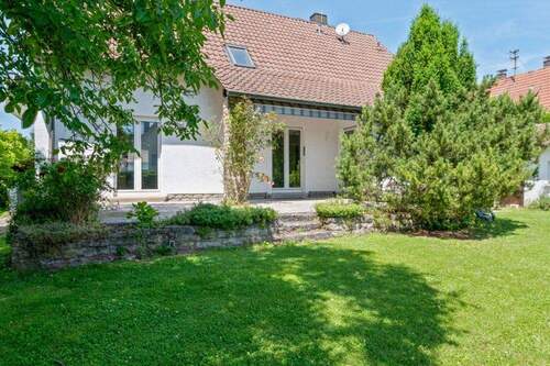 Diele (EG) - Einfamilienhaus mit 168,00 m² in Besigheim zum Kaufen