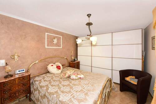 Schlafzimmer - Etagenwohnung mit 79,00 m&sup2; in Laufenburg zum Kaufen