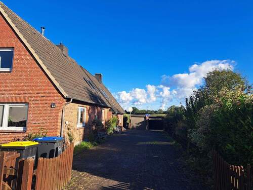 Auffahrt - 4 Zimmer Doppelhaushälfte zum Kaufen in Quarnbek