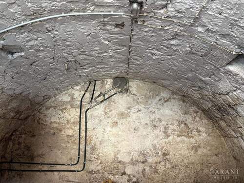 Gewölbekeller - 1 Zimmer Mehrfamilienhaus, Wohnhaus in Rudersberg