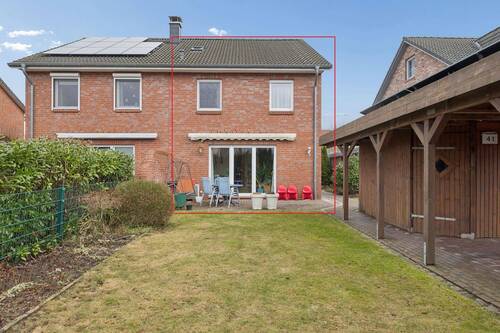 Hausansicht - Familienglück pur: Doppelhaushälfte mit Garten, Charme und Wohlfühlatmosphäre