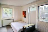 Kinder- oder Arbeitszimmer - 