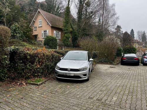 Der Außenstellplatz - 4 Zimmer Etagenwohnung in Überlingen