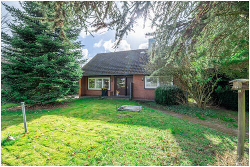 Frontansicht 2 - 4 Zimmer Einfamilienhaus zum Kaufen in Brande-Hörnerkirchen