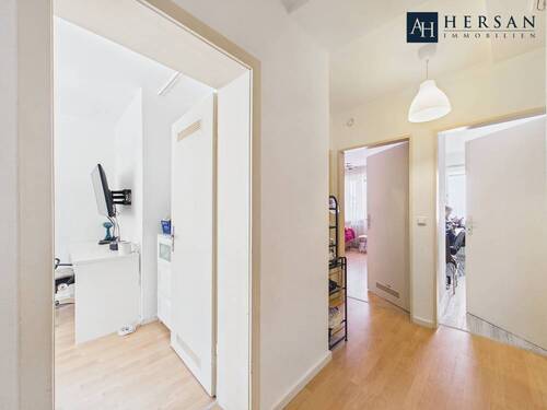 Diele - Etagenwohnung mit 43,10 m&sup2; in Aachen zum Kaufen