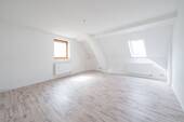 1. OG - Wohnzimmer - 