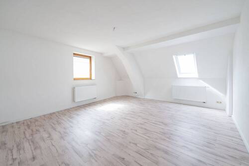 1. OG - Wohnzimmer - 