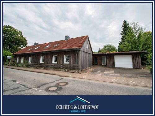 Titelbild - Kleine Doppelhaushälfte mit Garage in Büdelsdorf