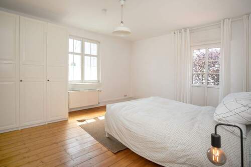 Schlafzimmer 1. OG - 