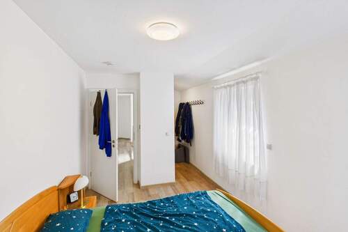 Schlafzimmer - Einfamilienhaus mit 160,00 m&sup2; in Hannover zum Kaufen