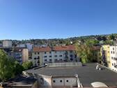 Balkon Ausblick.jpeg - 2 Zimmer Wohnung mit Dachterrasse in zentraler Lage
