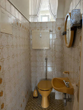 seperates WC, 1. OG - 