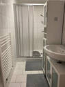 modernes Bad mit Dusche, DG - 