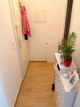 Diele.JPG - 2 Zimmer Etagenwohnung in Düsseldorf