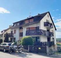 Seltene Gelegenheit: 5 Zimmer-Wohnung mit Garage und zwei Balkonen in Kaltental! - Stuttgart Seltene Gelegenheit: 5 Zimmer-Wohnung mit Garage und zwei Balkonen in Kaltental! - Stuttgart