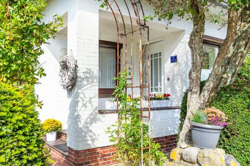 Eingang - 4 Zimmer Einfamilienhaus in Westerdeichstrich