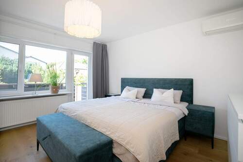 Schlafzimmer OG - Doppelhaushälfte mit 113,00 m&sup2; in Rödermark / Waldacker zum Kaufen