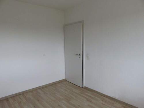 Kinderzimmer/Büro - 