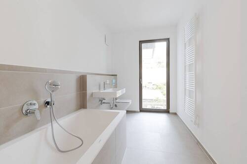 Badezimmer II - 