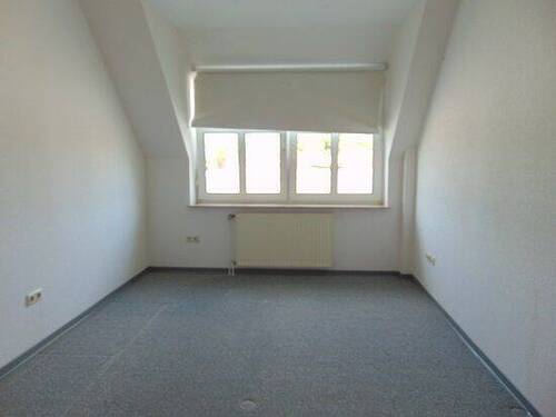 Kinderzimmer - Etagenwohnung mit 97,00 m&sup2; in Varel zur Miete