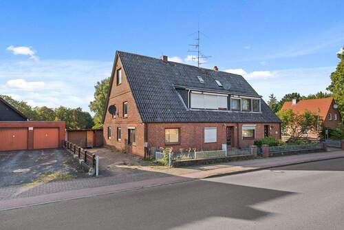 Außen Ansicht - 5 Zimmer Doppelhaushälfte zum Kaufen in Kuddewörde