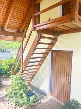 Eingang Garage - Zugang Werkstatt - 5 Zimmer Einfamilienhaus in Hilpoltstein