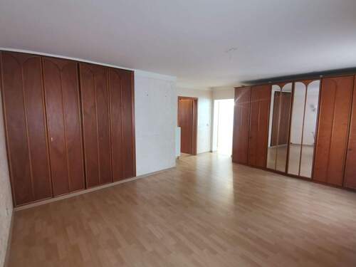 Schlafzimmer - Einfamilienhaus mit 150,70 m&sup2; in Mönchengladbach zum Kaufen