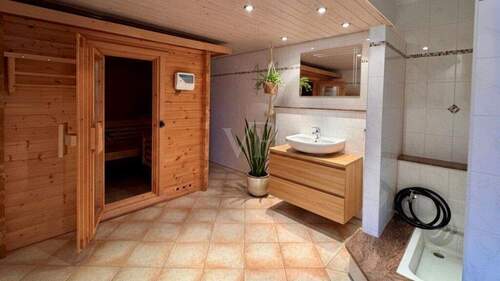 Sauna im Untergeschoss - 