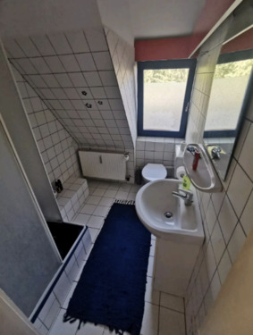 Bad - 3 Zimmer Mehrfamilienhaus, Wohnhaus zum Kaufen in Leopoldshöhe