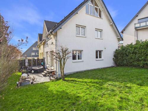 Garten Terrasse - Ihr neues Familienglück: Modernes Wohnen mit 'Energie-Plus'