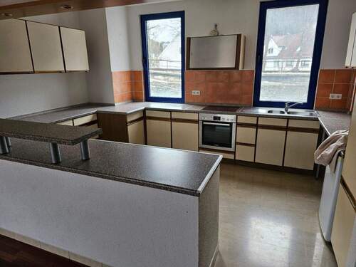 Einbauküche - 4 Zimmer Etagenwohnung zur Miete in Albstadt