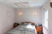 563 EG Schlafzimmer - Mehrfamilienhaus, Wohnhaus mit 200,90 m² in Stuttgart zum Kaufen
