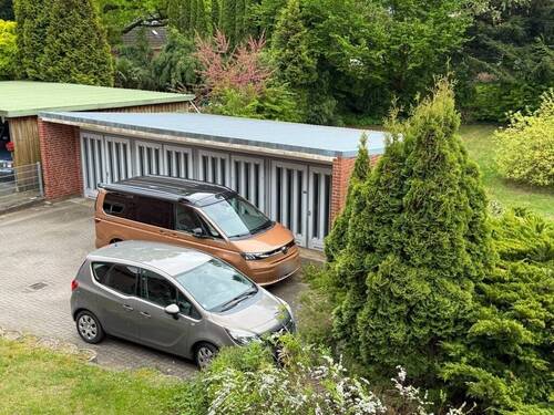 Garagen/PKW-Stellplätze - Mehrfamilienhaus, Wohnhaus mit 395,00 m&sup2; in Breitenburg zum Kaufen