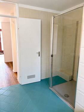 Bad - 4 Zimmer Etagenwohnung zum Kaufen in Böblingen