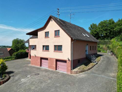 Außenansicht - 1 Zimmer Mehrfamilienhaus, Wohnhaus zum Kaufen in Herbolzheim