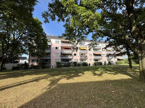 Außenansicht - 3 Zimmer Etagenwohnung in Leverkusen