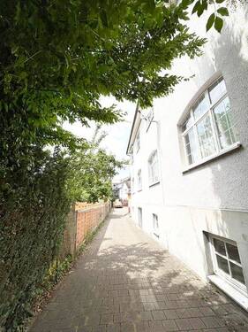 Zufahrt - Mehrfamilienhaus, Wohnhaus in Radolfzell am Bodensee zum Kaufen