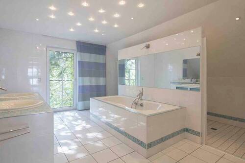 OG - Badezimmer - 