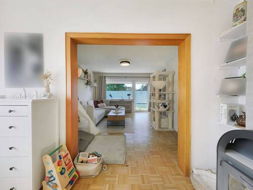 Esszimmer Blick in den Wohnbereich - 