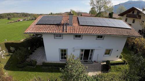 Terrasse Westen und PV Anlage - 