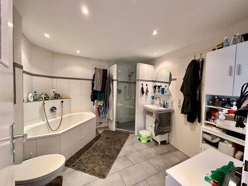 Badezimmer - OG - 