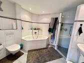 Badezimmer - OG - 