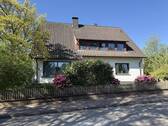 Hausansicht von der Straße - 